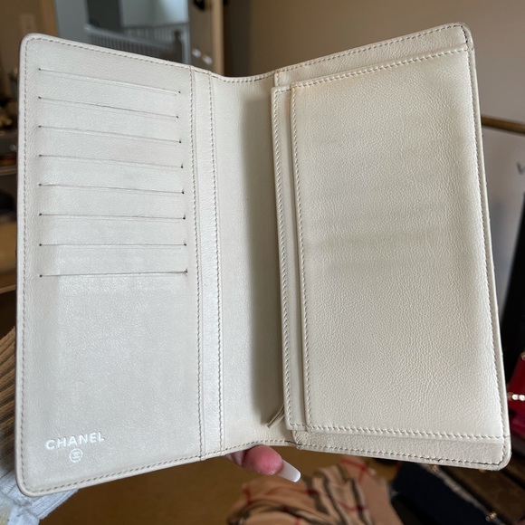 Chanel wallet - Picture 4 of 8